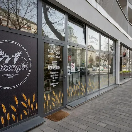 Sunshine Luxe Living - Free Parking Apartamento Budapest