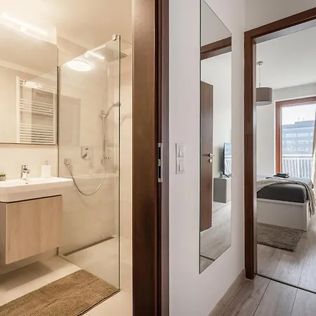 Sunshine Luxe Living - Free Parking 아파트 부다페스트