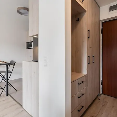 Sunshine Luxe Living - Free Parking 아파트 *
