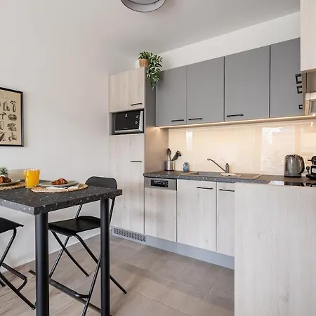 Sunshine Luxe Living - Free Parking * Budapest